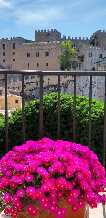 Villetta In Centro Storico Caccamo ภายนอก รูปภาพ