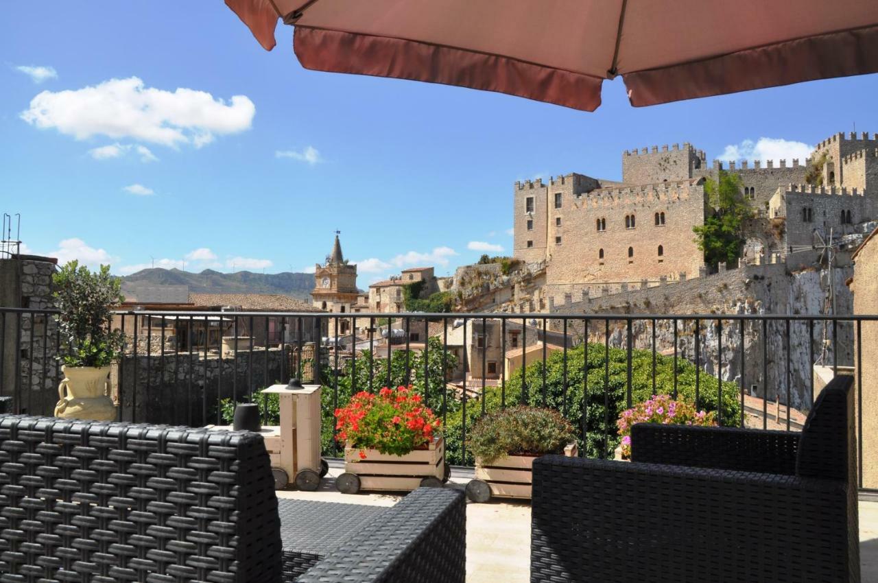 Villetta In Centro Storico Caccamo ภายนอก รูปภาพ